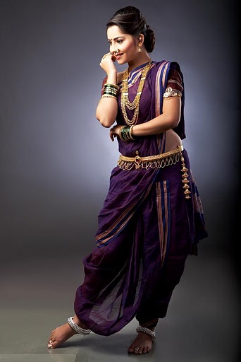 Nauvari Traditional Drape (Image Courtesy: Pinterest)
