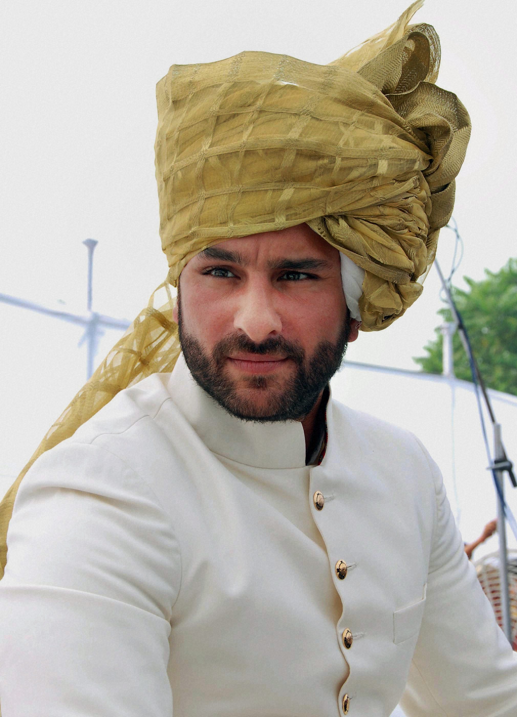 10 pictures that will take you through Saif Ali Khan's style evolution over  the years | GQ India
