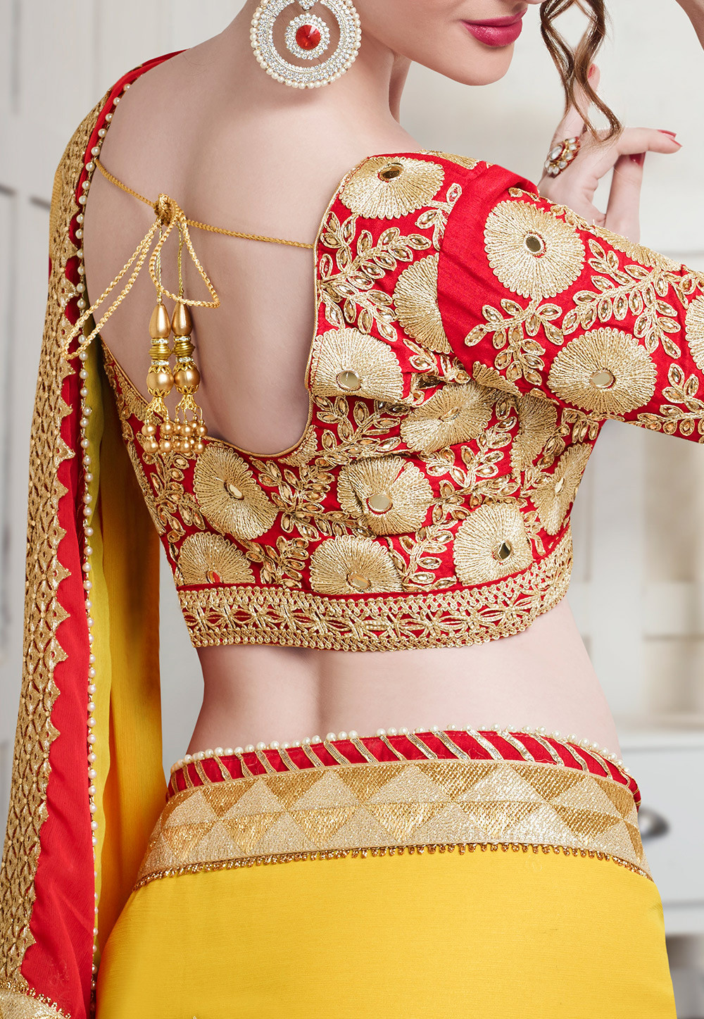 Know About Decorative Tassels For Your Blouses, Salwar Kameez Utsavpedia