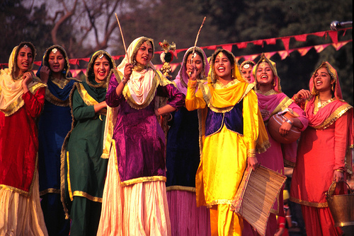 Women Performing Giddha Dance