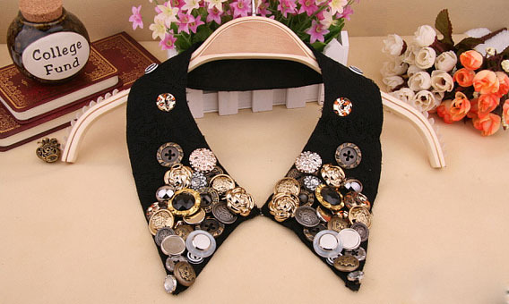 Retro Collar Jewelry