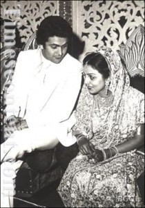 Rishi Kapoor & Neetu Singh at their Wedding Ceremony