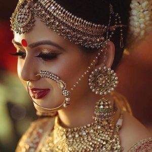 Red Bridal Bindi