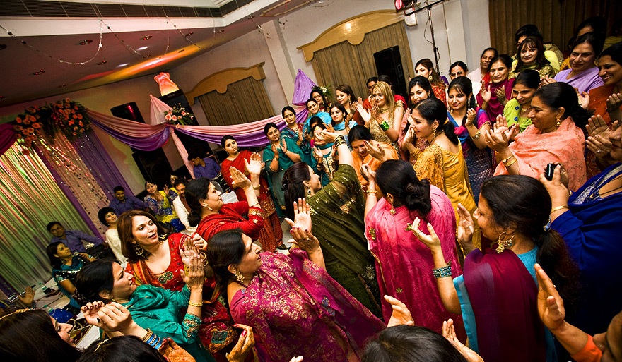 Inspirations For The Grand Indian Ladies Sangeet | Utsavpedia