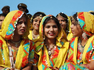 Teej in Gujarat (Image: makemytrip)