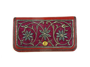 Aughi Embroidered Wallet (Image: ebay) 